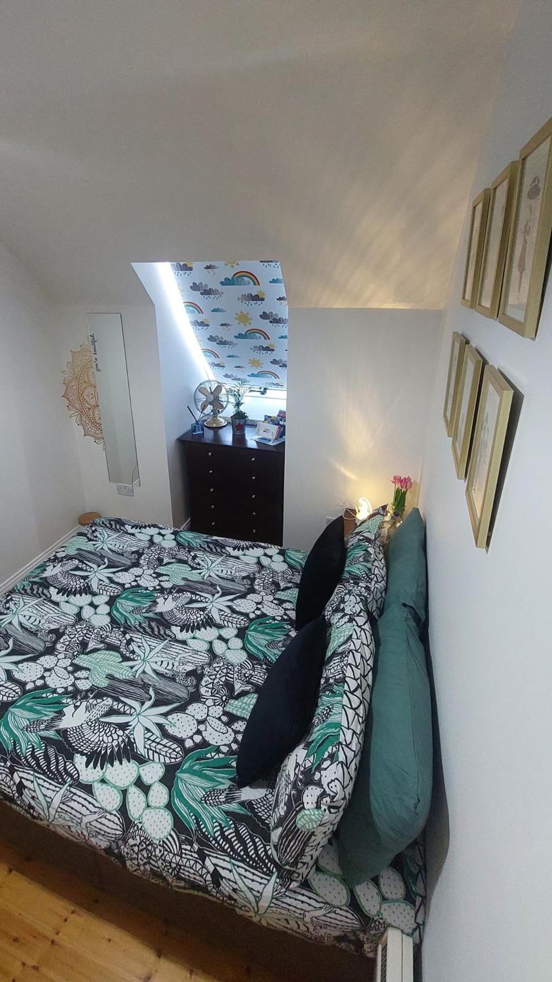 Private Double Bedroom In Front Of The Galway Port - Guest House 외부 사진